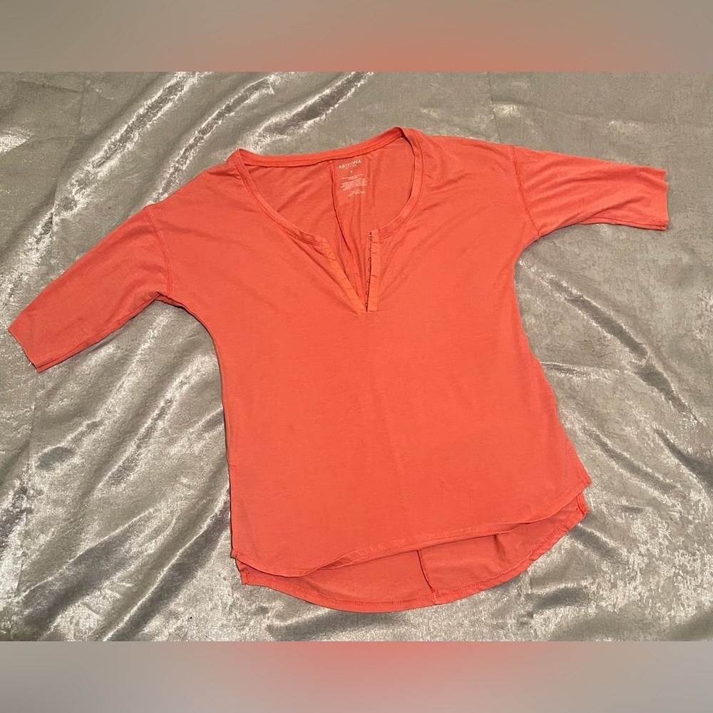 Arizona Jean co. Peach mid sleeve shirt metal hooks size Small